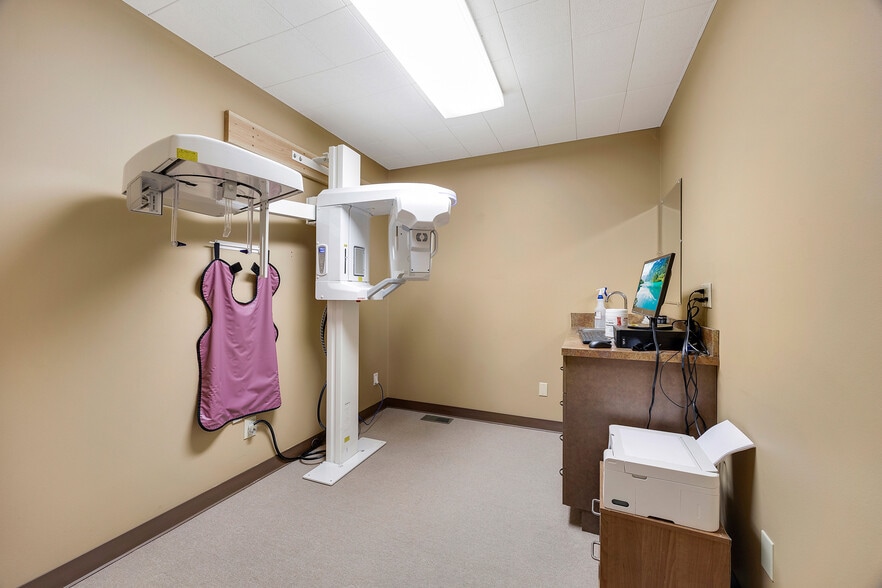 More Photos Of 405 Cedar St, Pleasant Hill Medical For Sale