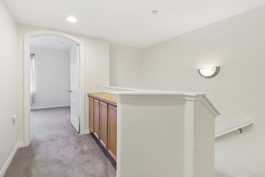 More Photos Of 1501 India St, San Diego Apartments For Sale