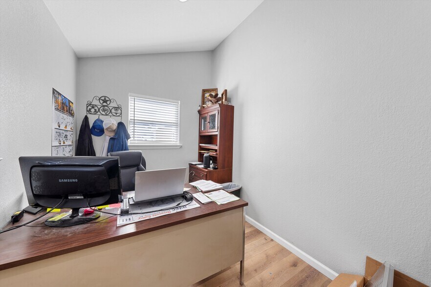 More Photos Of 330 Elco Ln, China Spring Warehouse For Sale