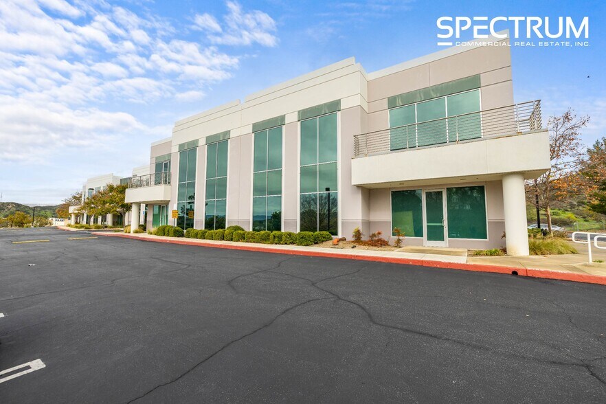Primary Photo Of 28280-28288 Alta Vista Ave, Valencia Distribution For Lease