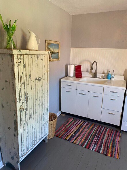 More Photos Of 230 W First St, Trinidad Apartments For Sale