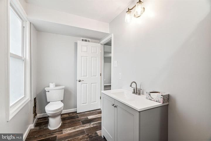 More Photos Of 625 Byberry Rd, Philadelphia Funeral Home For Sale