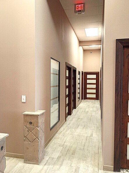 More Photos Of 12710 Montana Ste B-16, El Paso Coworking Space