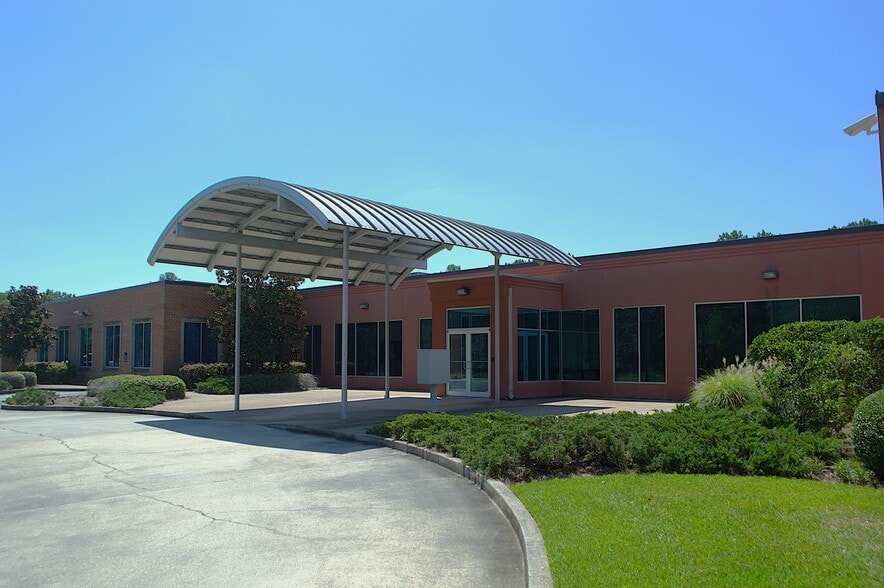 More Photos Of 4200 Mamie St, Hattiesburg Research And Development For Lease