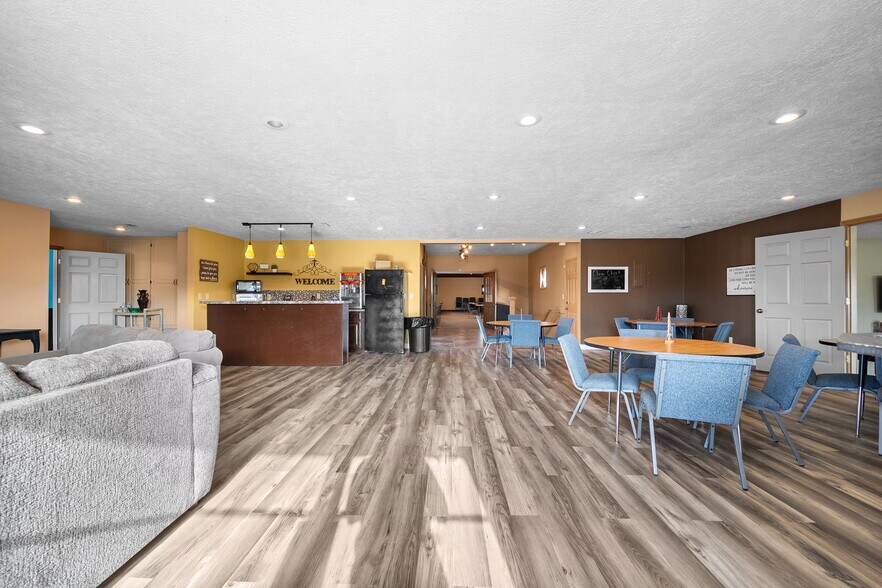 More Photos Of 25715 Highway 17, Waynesville Specialty For Sale