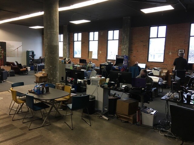 More Photos Of 700 16th St NE, Cedar Rapids Office For Lease