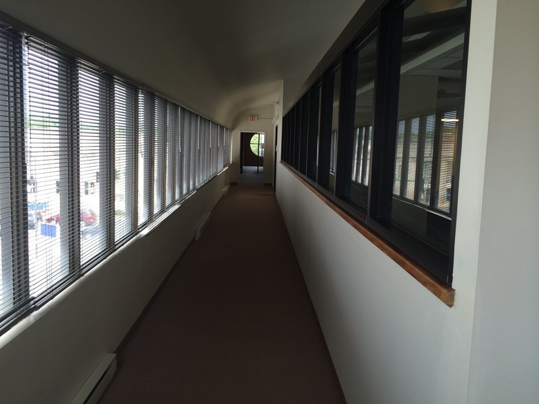 More Photos Of 33 W Franklin St, Hagerstown Coworking Space