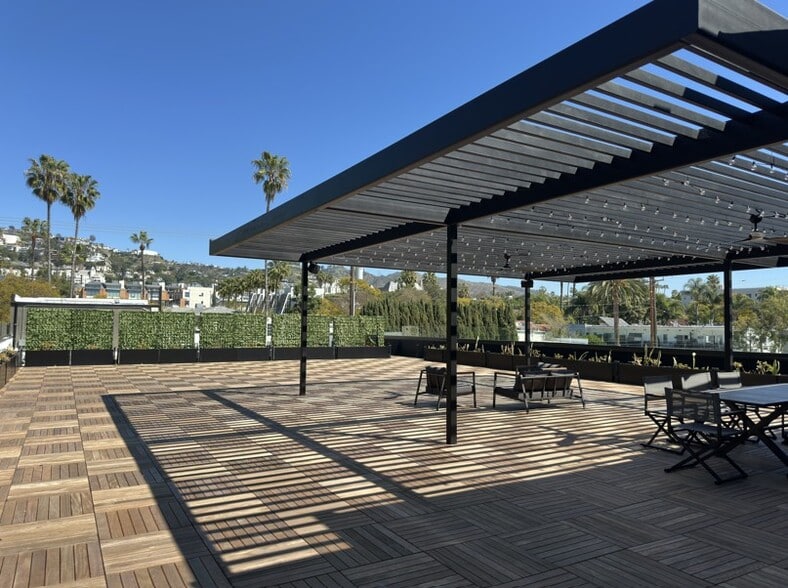 More Photos Of 8235 Santa Monica Blvd, West Hollywood Loft Creative Space For Lease