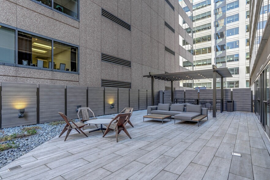 More Photos Of 1101 14th St NW, Washington Office For Lease