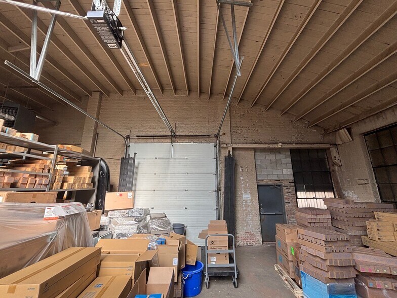 More Photos Of 1140 W Washington Blvd, Chicago Warehouse For Sale