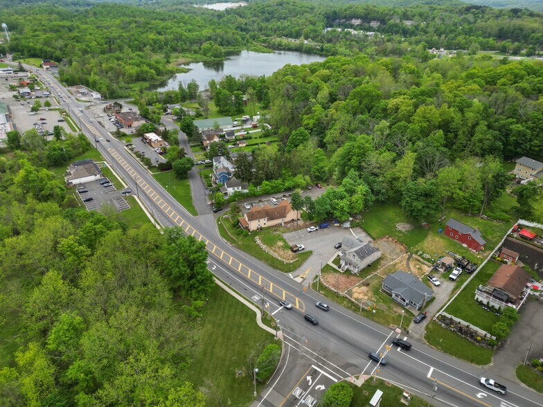 More Photos Of 137 Rutherford Ave, Franklin General Retail For Lease