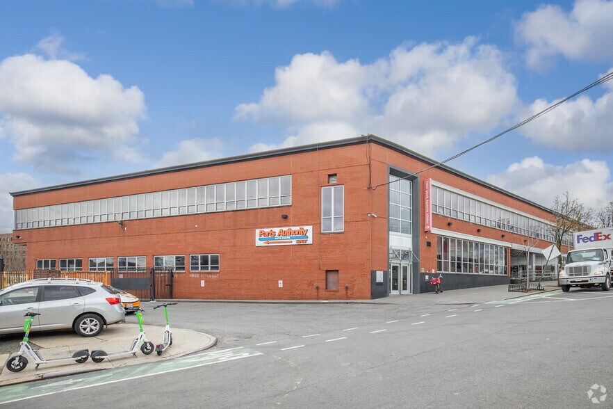 Primary Photo Of 1601 Bronxdale Ave, Bronx Warehouse For Sale