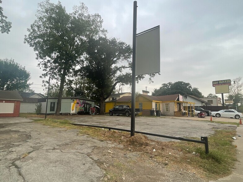 More Photos Of , Houston Unknown For Sale