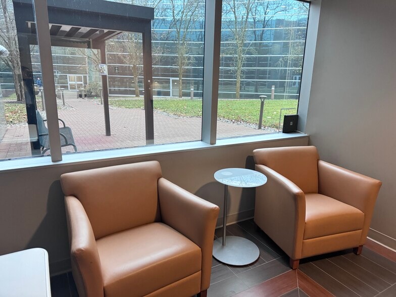 More Photos Of 430 Route 22 E, Bridgewater Office For Lease