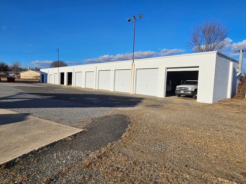 More Photos Of 173 Water St, Bridgeton Warehouse For Sale