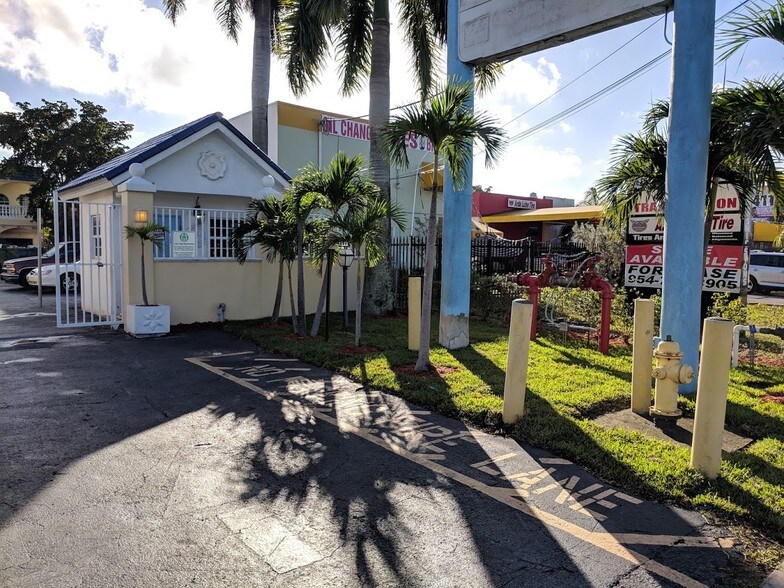 More Photos Of 5420-5430 N State Road 7, North Lauderdale Schools For Sale