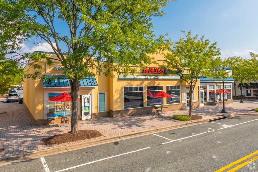 More Photos Of 9700-9761 Traville Gateway Dr, Rockville Unknown For Lease