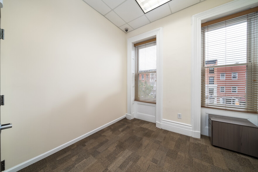 More Photos Of 715 Washington St, Hoboken Loft Creative Space For Lease
