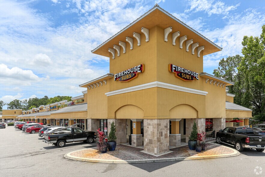 Primary Photo Of 9825 San Jose Blvd, Jacksonville Unknown For Lease