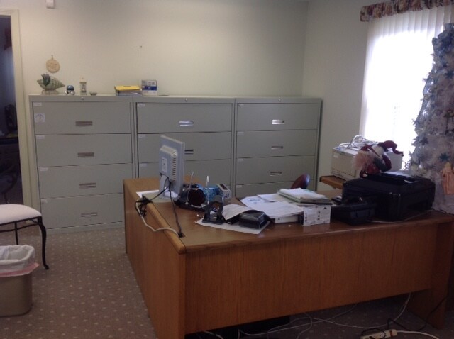 More Photos Of 239 E Main St, Clinton Office For Sale