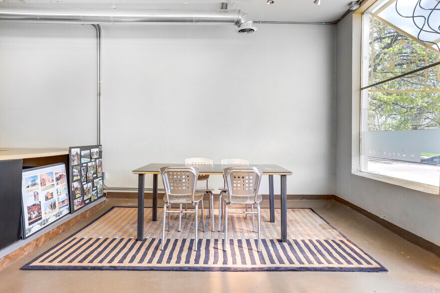 More Photos Of 4023 Zuni St, Denver Storefront For Sale