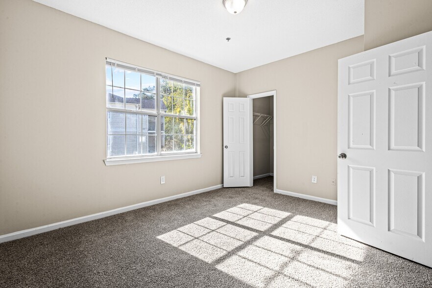 More Photos Of 6595 Mount Zion Blvd, Morrow Apartments For Sale