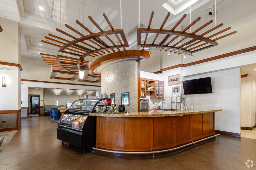 More Photos Of 1851 McConnor Pky, Schaumburg Hotel For Sale