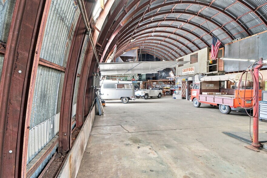 More Photos Of 119 Dewey St, Pacific Grove Auto Repair For Sale