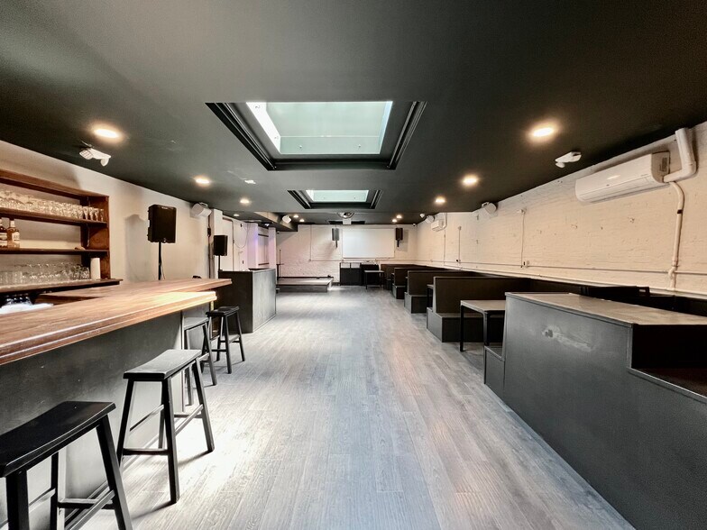 More Photos Of 66 Greenpoint Ave, Brooklyn Storefront Retail Office For Lease