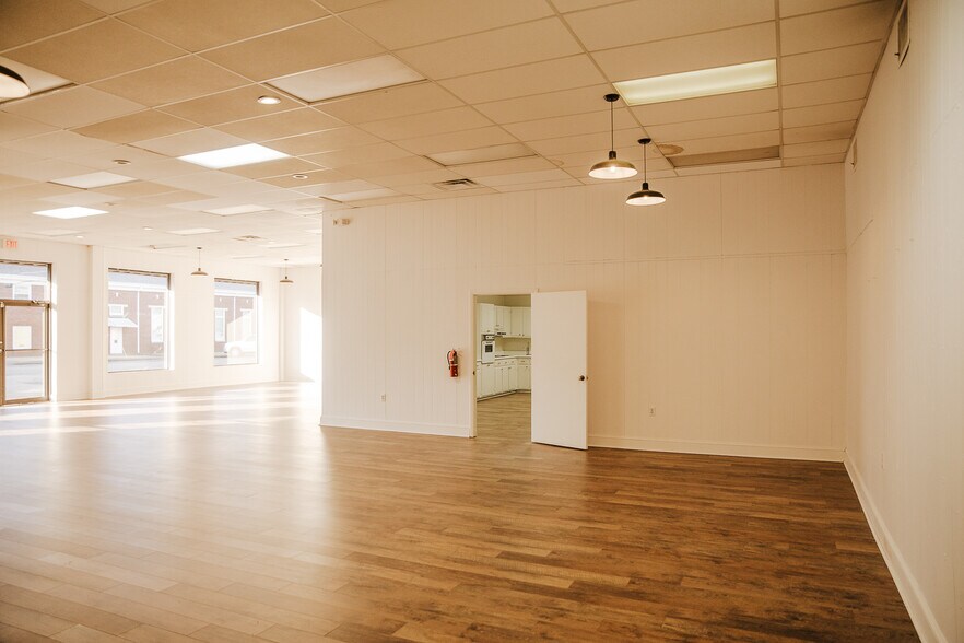 More Photos Of 603 Pilgrim Ave, Muscle Shoals Flex For Sale