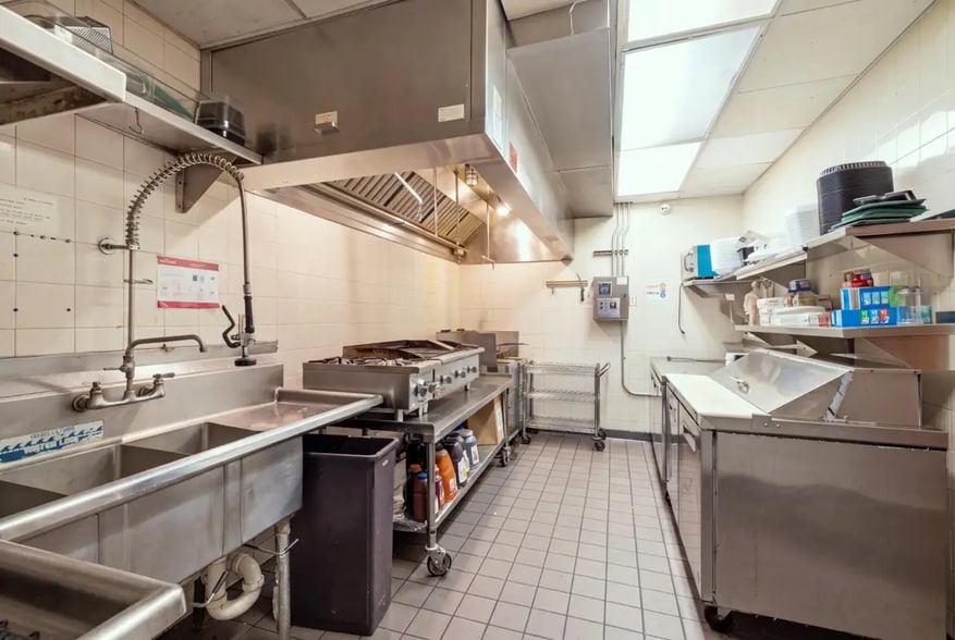 More Photos Of 8775 N 107th St, Milwaukee Restaurant For Sale