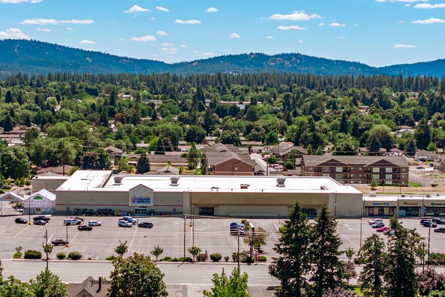 More Photos Of 13414 E Sprague Ave, Spokane Valley Unknown For Lease