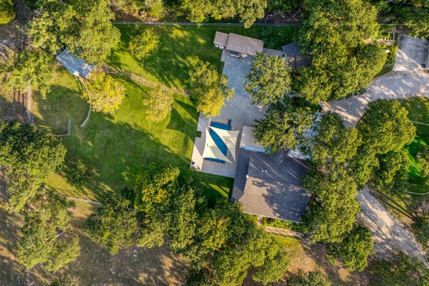 More Photos Of 1474 County Road B, Lexington Specialty For Sale