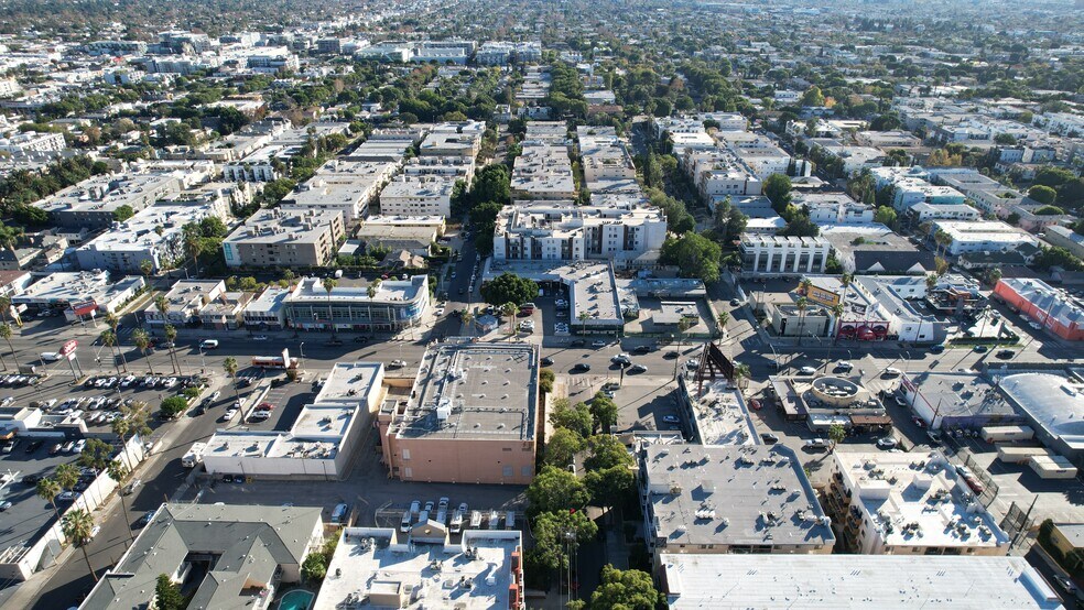 More Photos Of 7300 W Sunset Blvd, Los Angeles Storefront For Sale