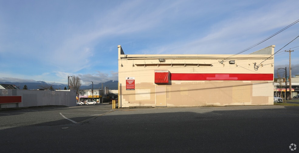 More Photos Of 2696 Hastings St E, Vancouver Storefront For Lease