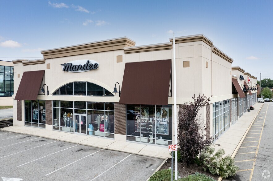 Primary Photo Of 790 Route 3, Clifton Unknown For Lease