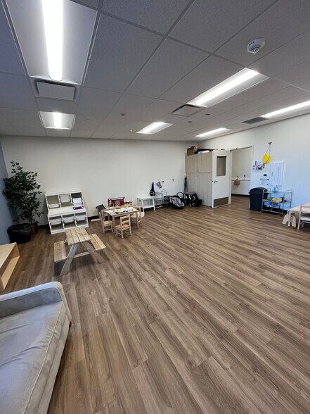 More Photos Of 91 E 136th Ave, Thornton General Retail For Sale