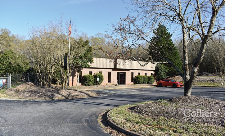 More Photos Of 224 Northeast Dr, Spartanburg Service For Lease