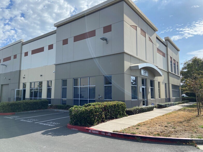 More Photos Of 2251-2263 Harbor Bay Pky, Alameda Research And Development For Sale