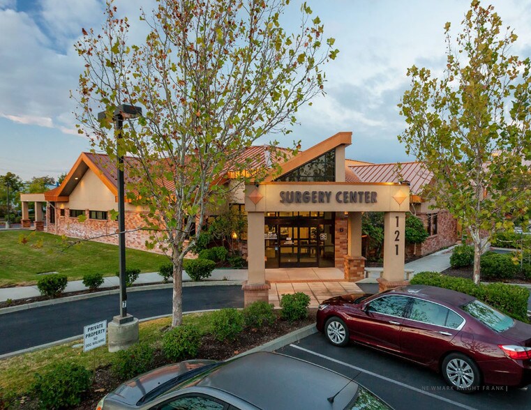 More Photos Of 121 Raley Blvd, Chico Medical For Sale