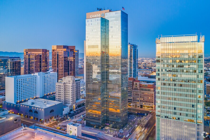 More Photos Of 201 N Central Ave, Phoenix Office For Lease