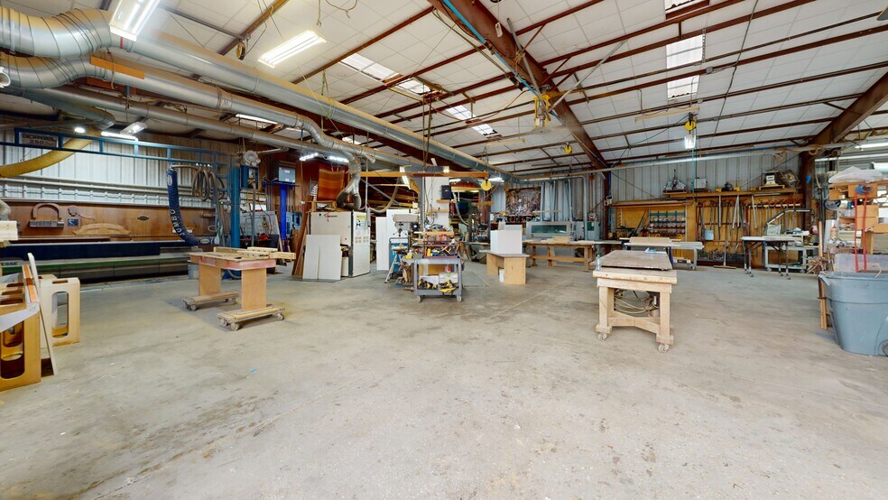 More Photos Of 1170 Mahogany Mill Rd, Pensacola Warehouse For Sale