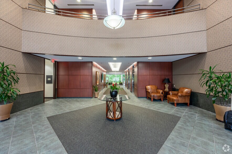 More Photos Of 7501 Boulder View Dr, North Chesterfield Unknown For Lease