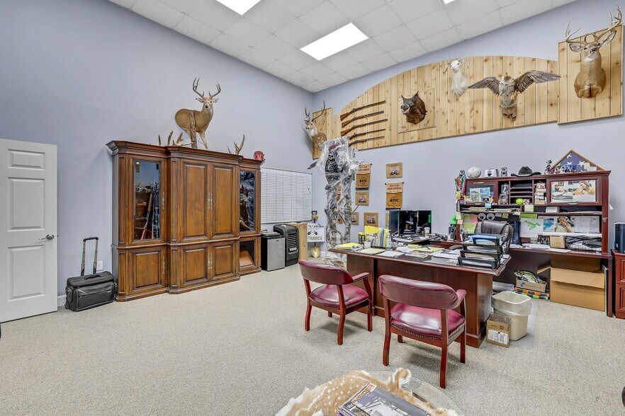 More Photos Of 19650 Ramblewood Dr, Humble Distribution For Sale