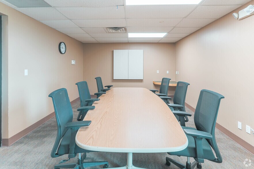 More Photos Of 146 Industrial Park, Jackson Medical For Lease