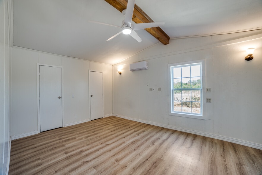 More Photos Of 8325 FM 327, Elmendorf Apartments For Sale