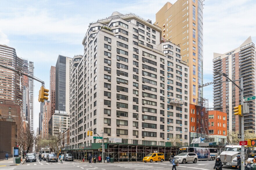 More Photos Of 249 E 48th St, New York Apartments For Sale