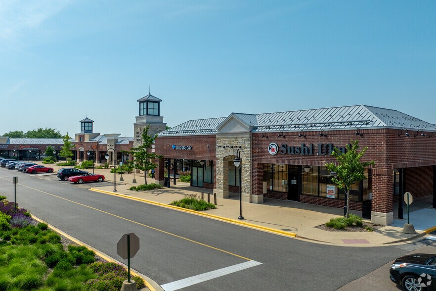 More Photos Of 101-295 Rice Lake Sq, Wheaton Supermarket For Sale
