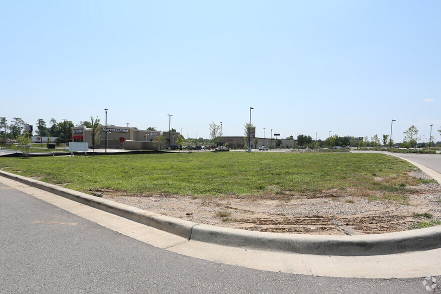More Photos Of S US 71 Hwy, Grandview Land For Sale