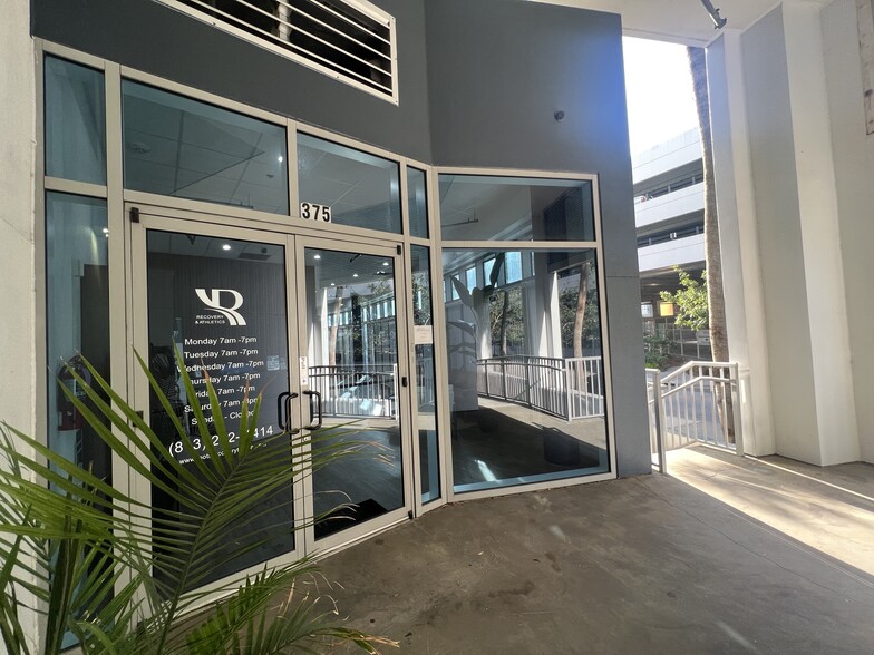 More Photos Of 375-3 S 12th St, Tampa Office For Sale